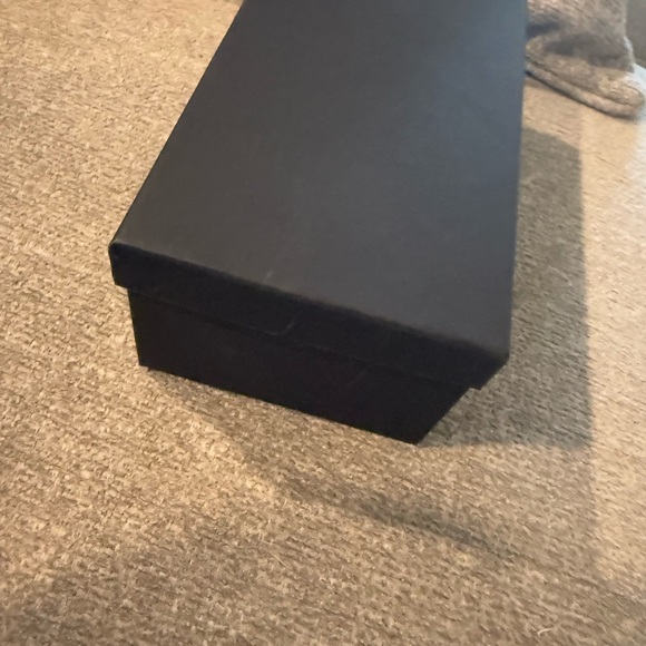 Authentic Dior black small box - Picture 2 of 3